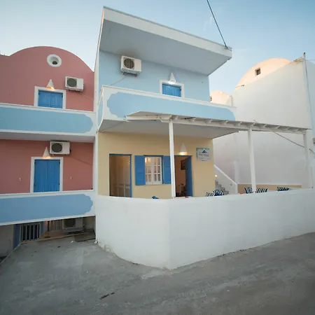 Bella Sant 2* Perissa (Santorini)